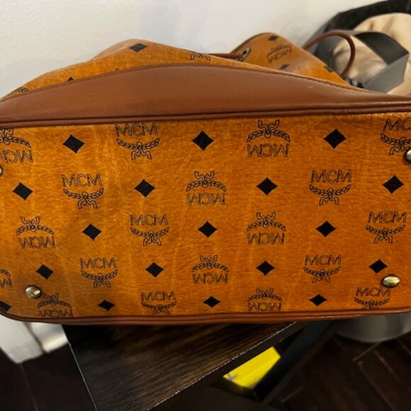 MCM Visetos Bucket Bag Cognac Drawstring EUC - Picture 6 of 8